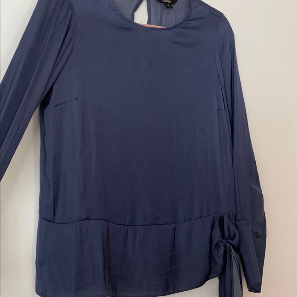 🔵Simply Vera silky Side knot Blouse